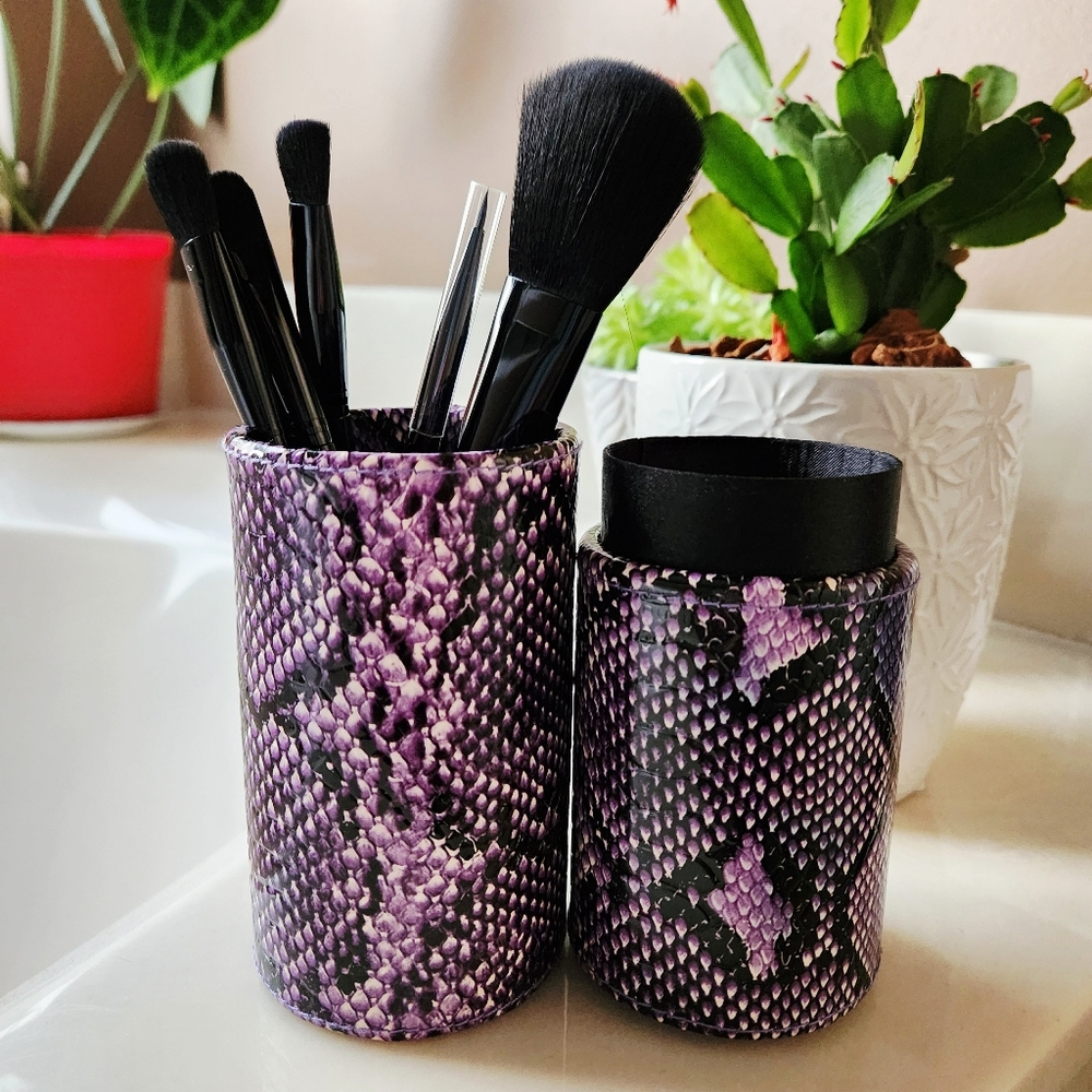 Nordstrom Makeup Brushes with Case